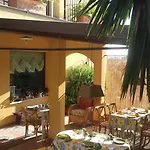 Bed & Breakfast Belsit 3*