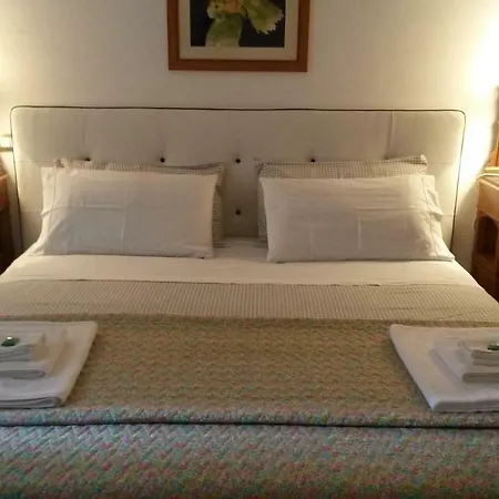 Bed & Breakfast Belsit 3*